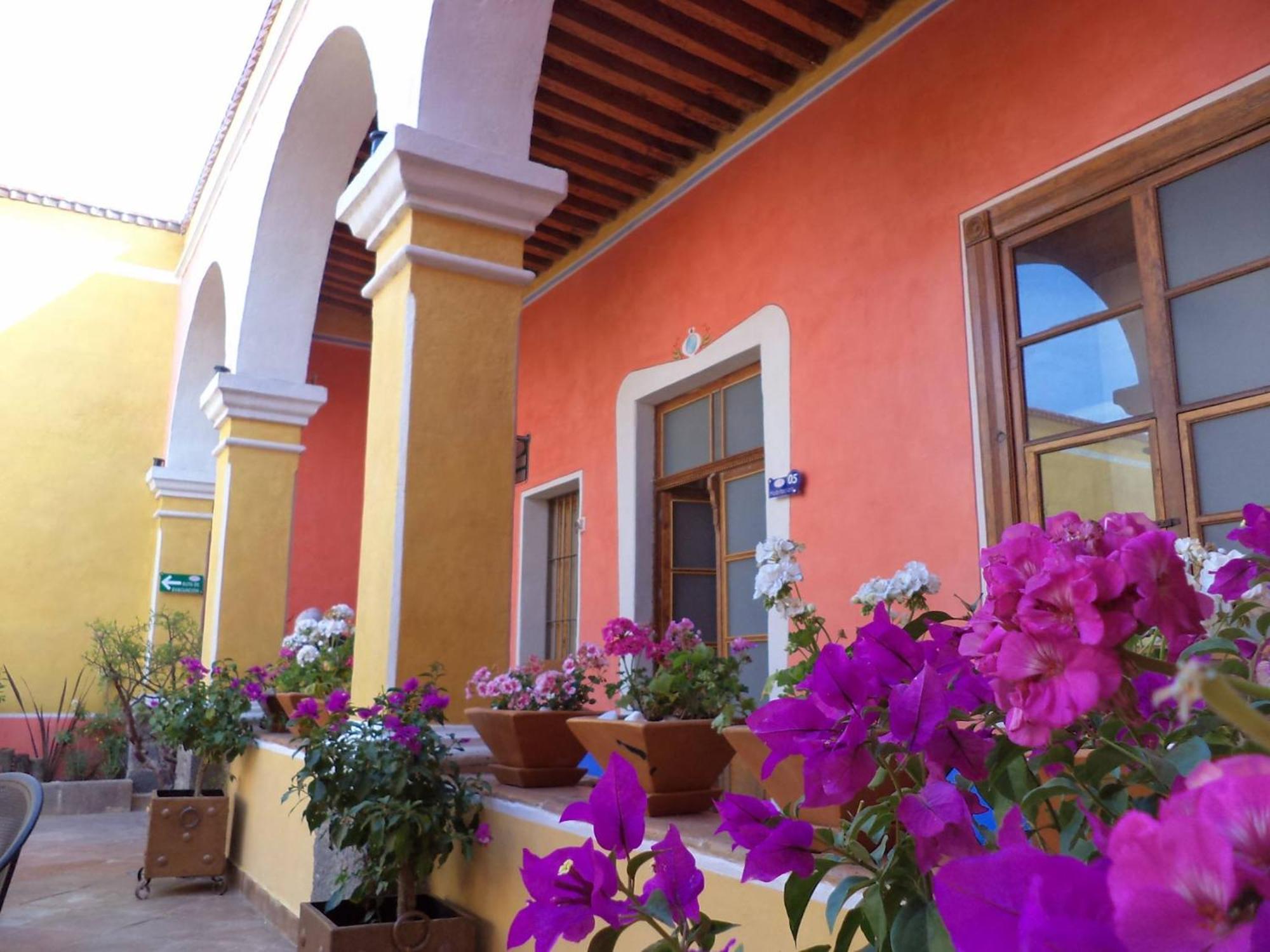 Hotel Malinalli Уамантла Экстерьер фото