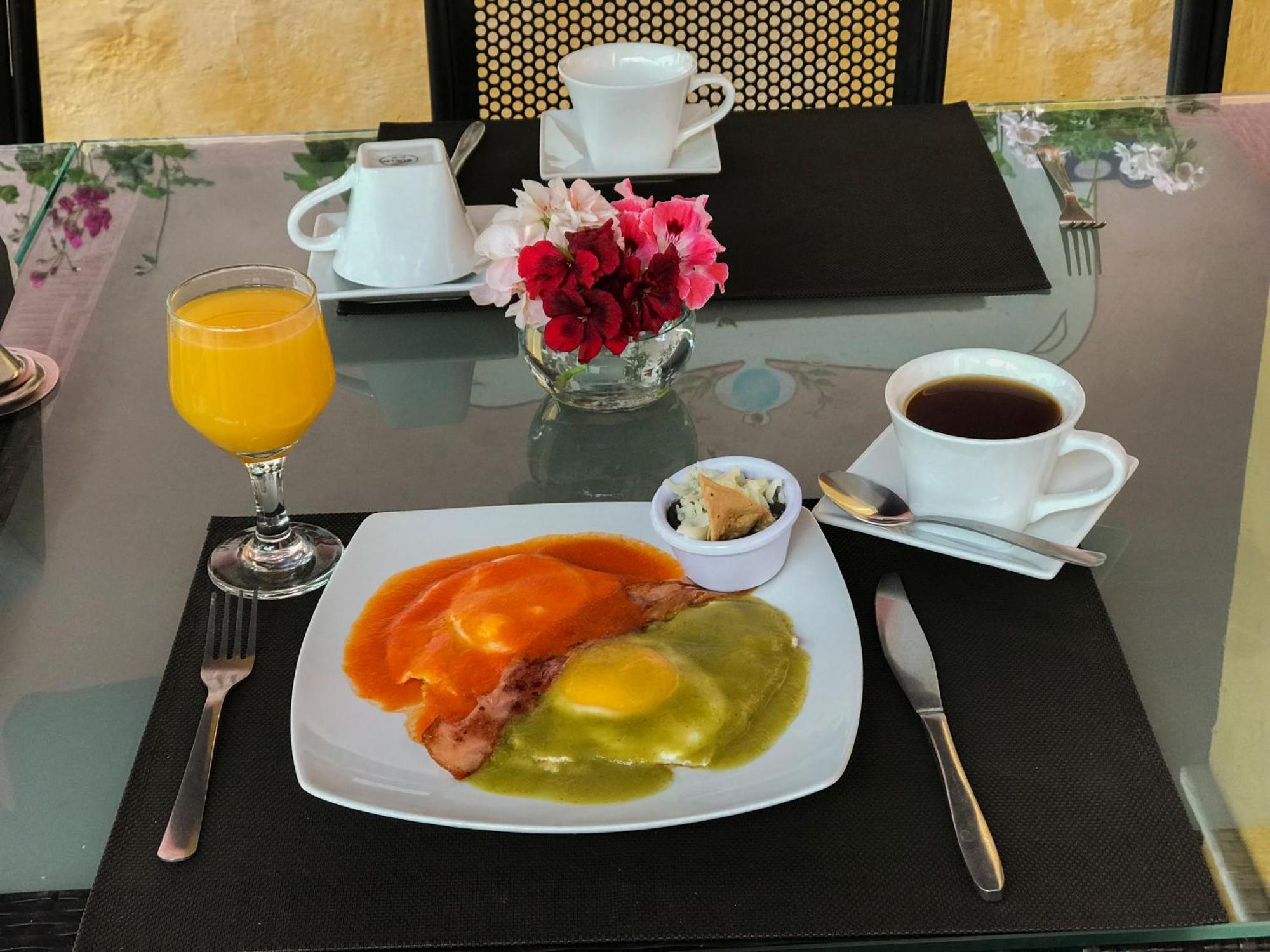 Hotel Malinalli Уамантла Экстерьер фото